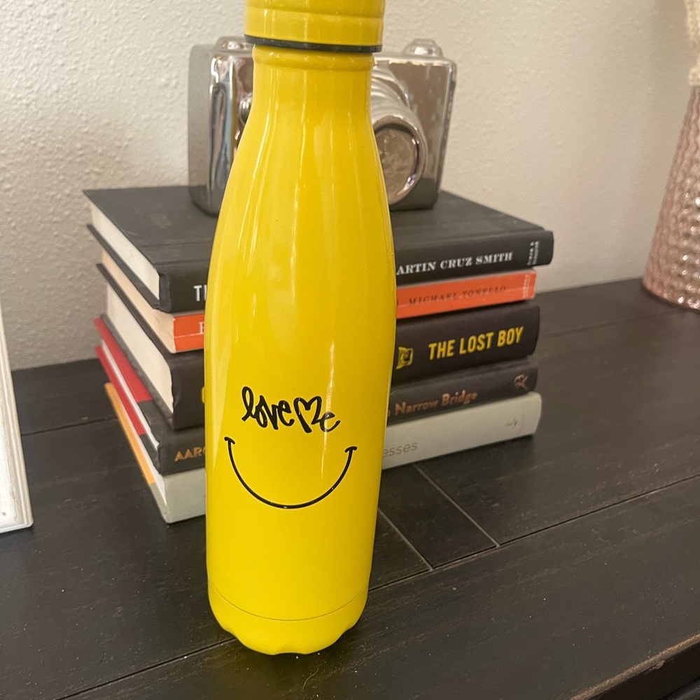 Starbucks x S'well Curtis Kulig Love Me Yellow Water Bottle 17oz Stainless Steel